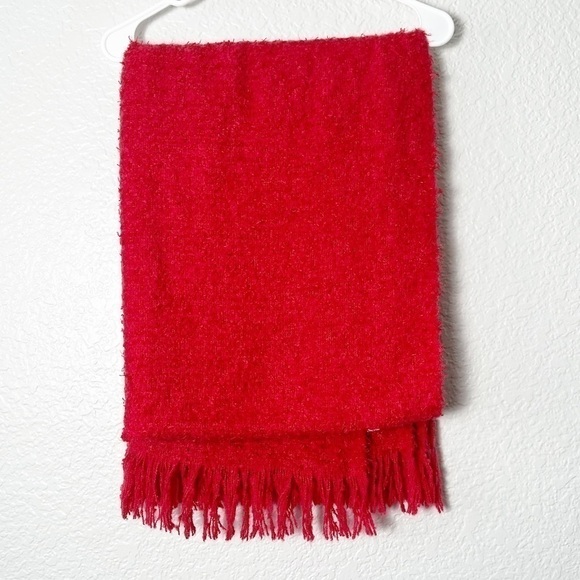NWT Natasha Red Scarf with Tassels - Picture 2 of 3